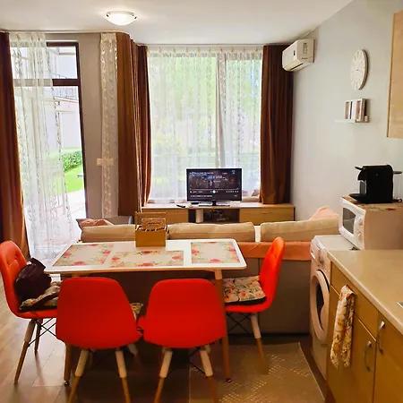 Apartament студио стайл - соренто соле маре *